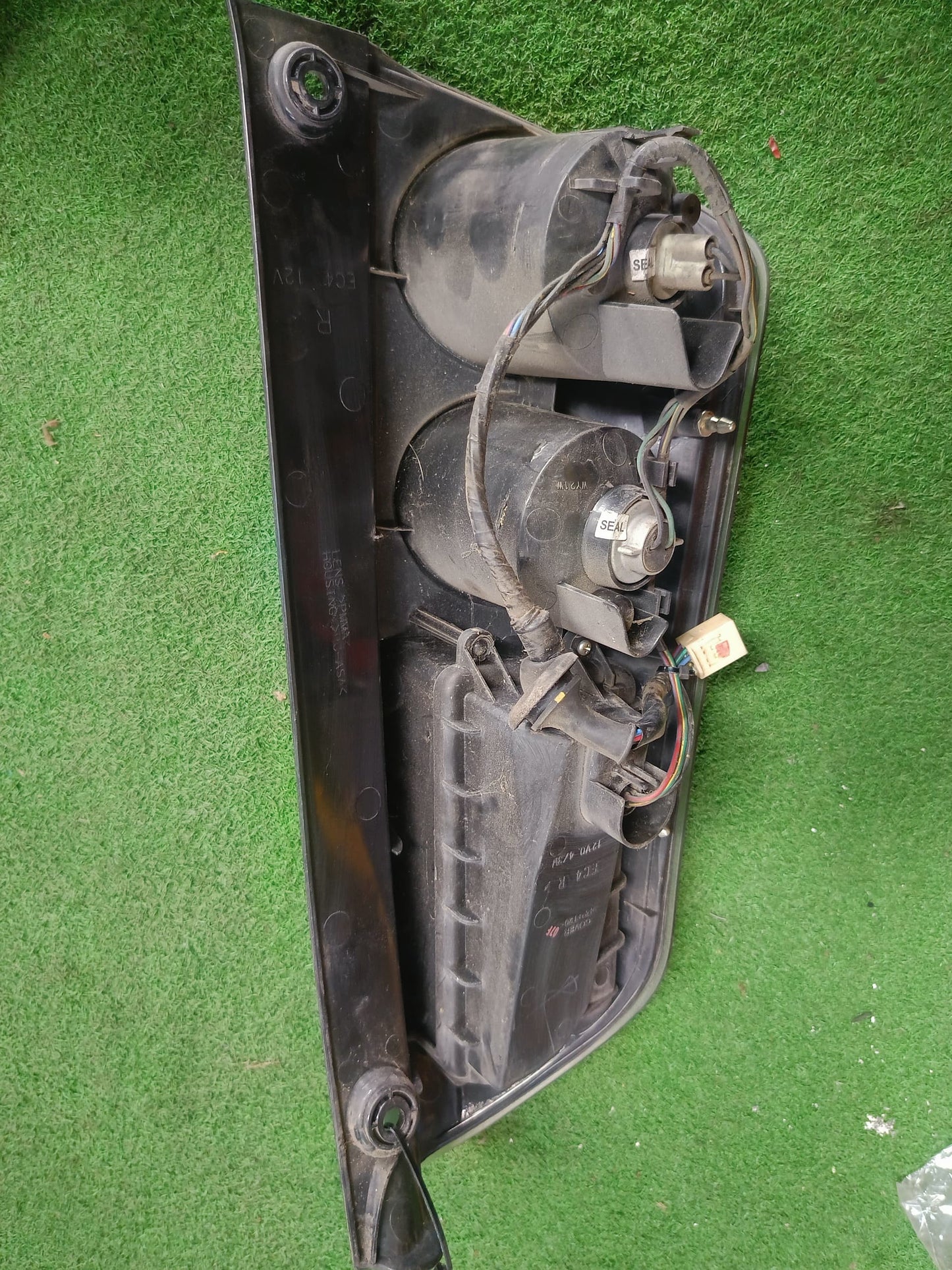 PERODUA MYVI TAIL LAMP RH (U) [TL00164]