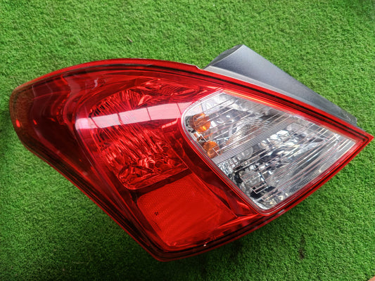 NISSAN ALMERA TAIL LAMP LH (U) [TL00171]