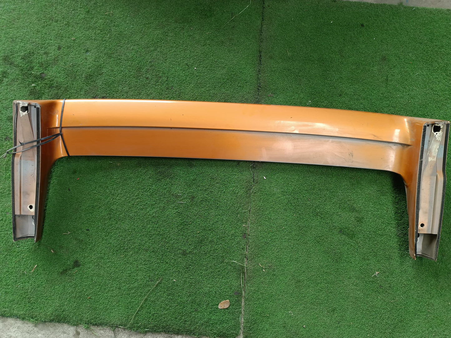 NISSAN XTRAIL SPOILER YELLOW GOLD (U)[SIR008]