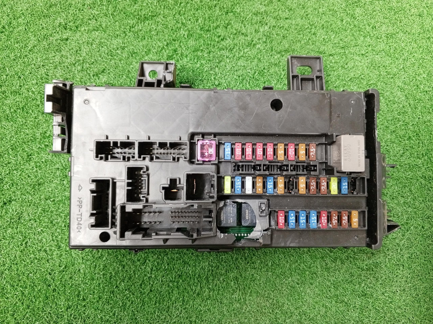 PERODUA ARUZ FUSE BOX (U) [82600-BZ170]
