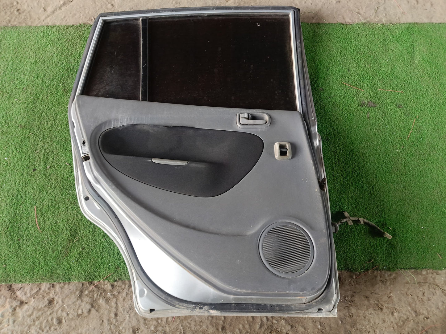 PERODUA VIVA DOOR PANEL RLH COMPLETE GREY (DP00194)