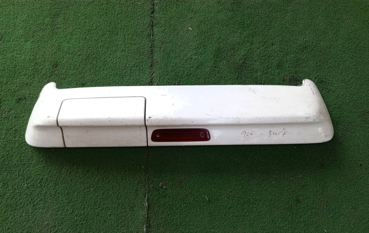 TOYOTA SURF SPOILER WHITE (U) [SIR017]