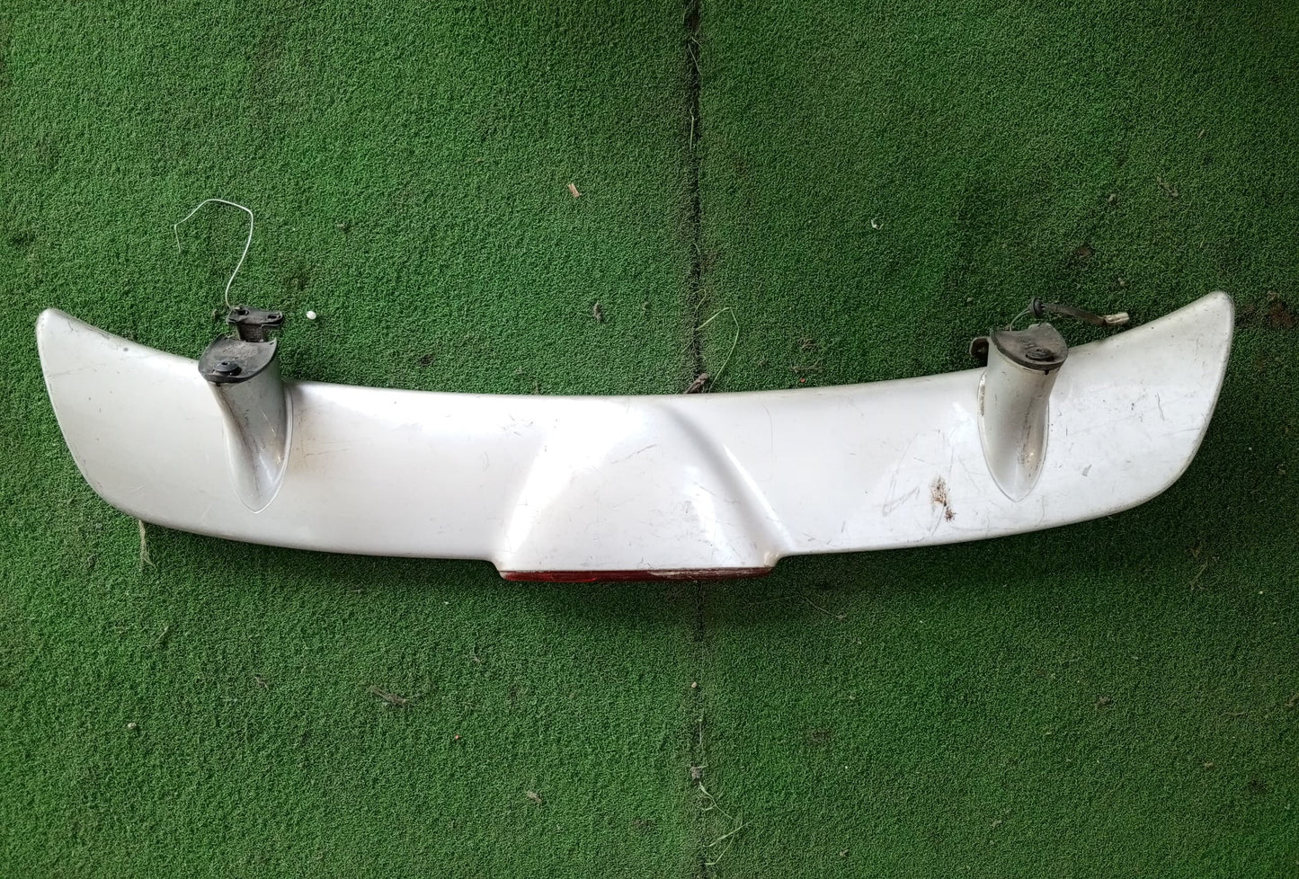 REXTON 2005 SPOILER SILVER (U) [SIR018]