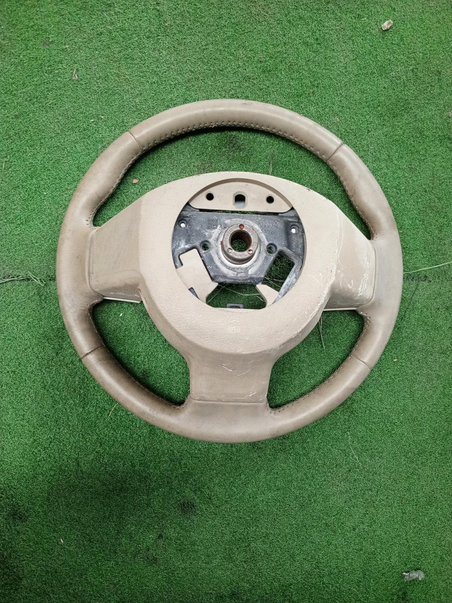 NISSAN ALMERA STEERING WHEEL (U) [SW00096]