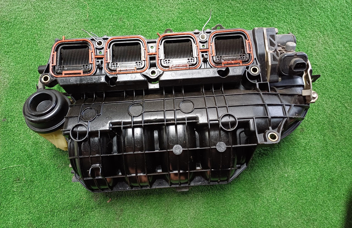 TOYOTA VELLFIRE INLET MANIFOLD (U)[17120-36020]