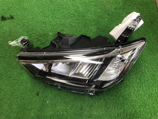 PERODUA BEZZA 1.0 G 2020 HEAD LAMP LEFT (PDB01C-4031A-LNNA)