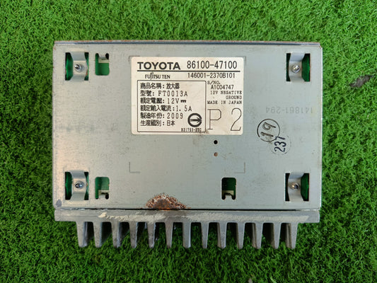 TOYOTA PRIUS RADIO AMPLIFLER CONTROL MODULE (86100-47100)