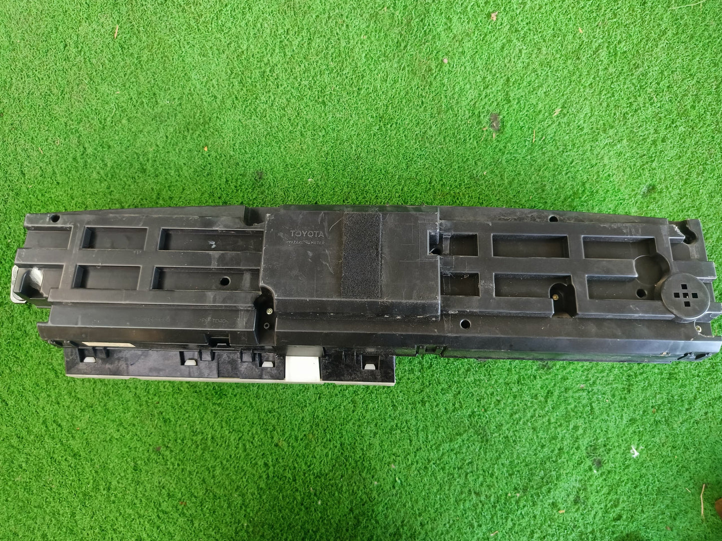 TOYOTA PRIUS METER AT (M0021)
