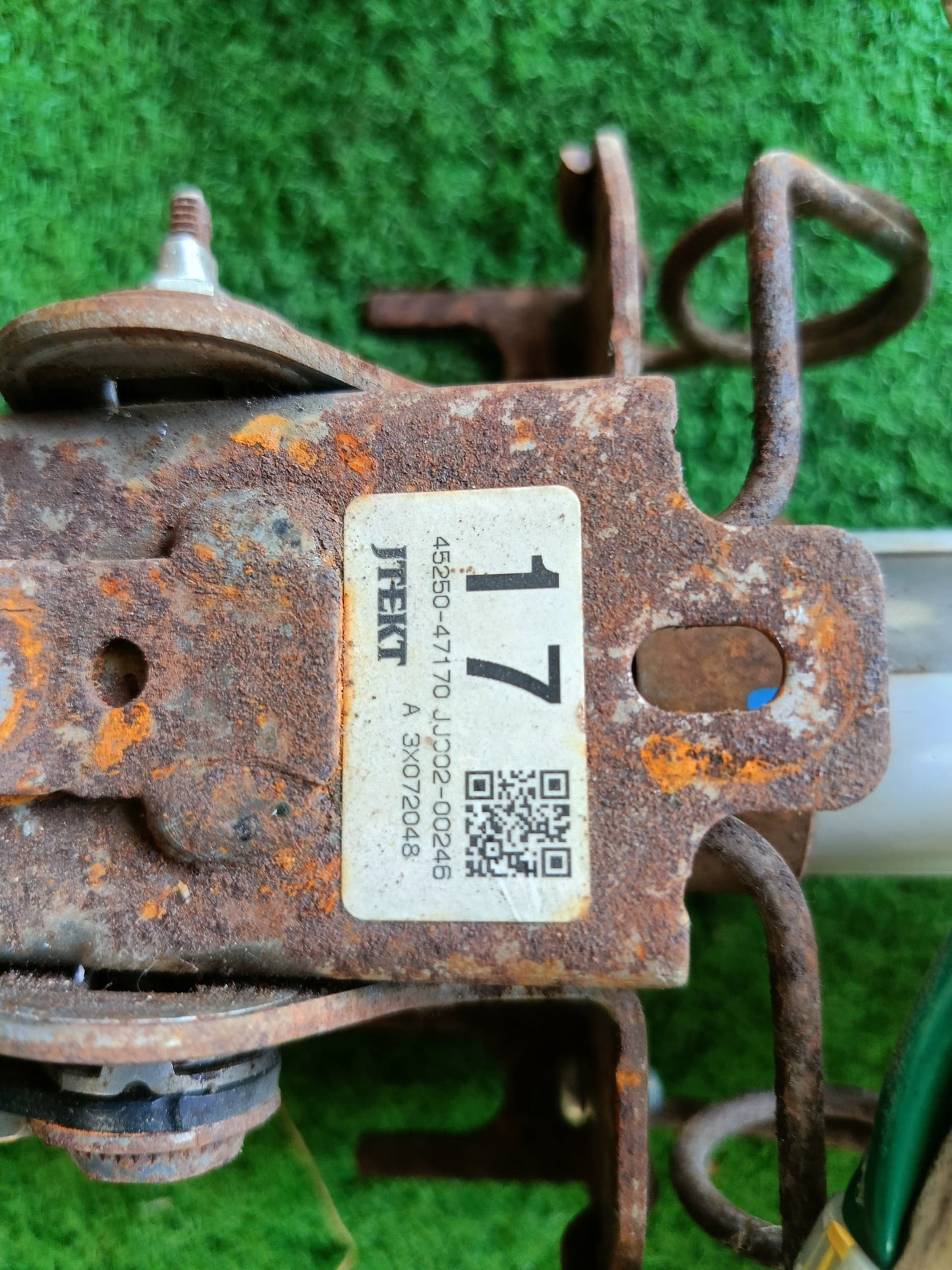 TOYOTA PRIUS STEERING COLUMN (JJ002-00246)