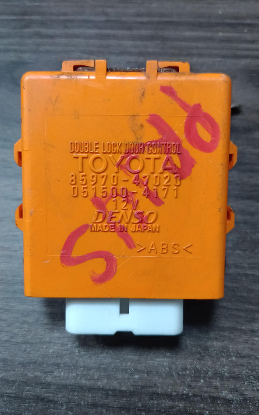 TOYOTA PRIUS DOUBLE LOCK DOOR CONTROL MODULE (85970-47020)