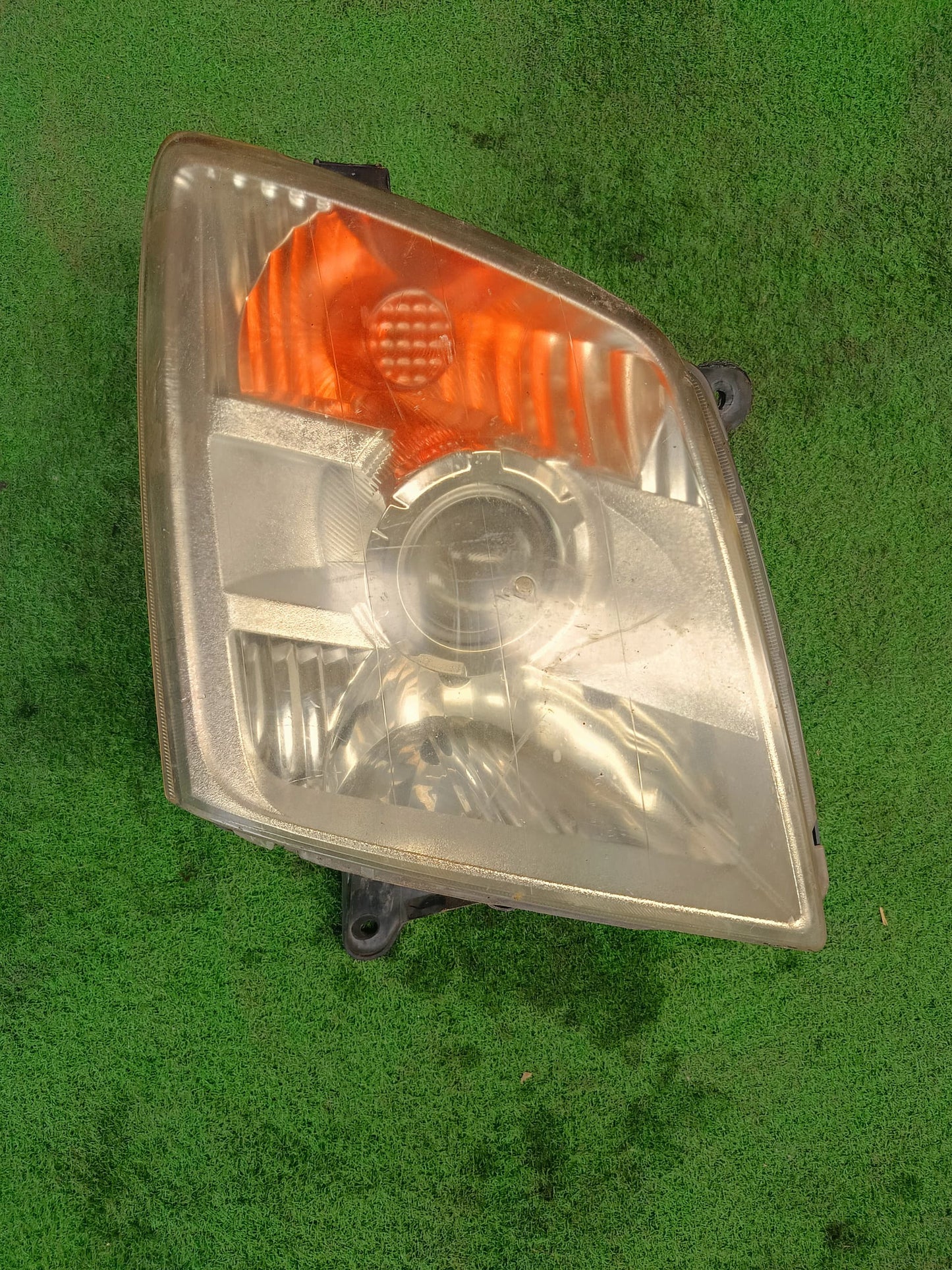 ISUZU DMAX ITEQ 3.0 HEADLAMP RH [U] (HL0079)
