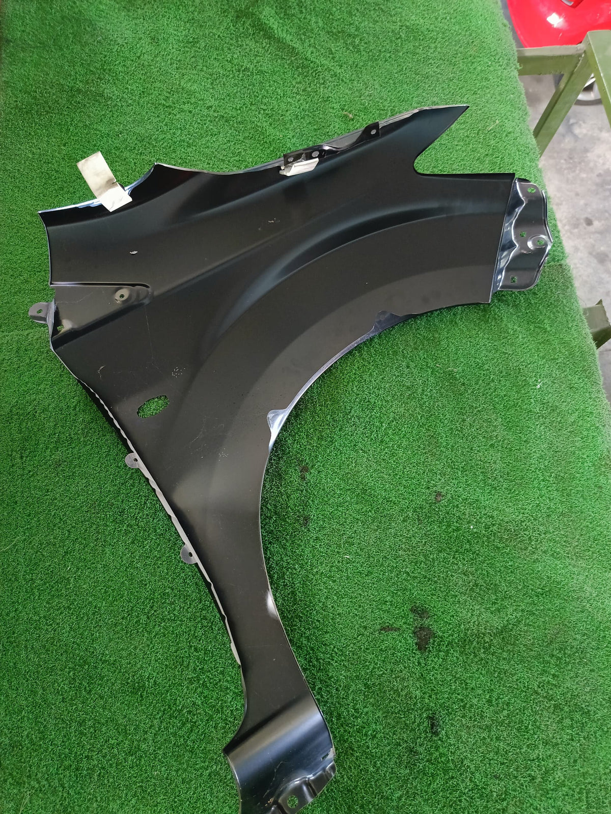 Fender Bezza PERODUA BEZZA 2016 FRONT FENDER WITH HOLE LEFT ( PDB01A-201JA-LFNA ...