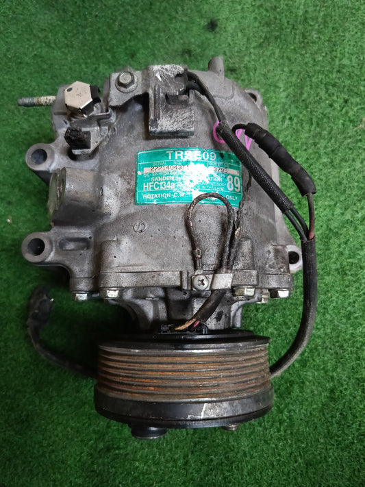 HONDA CRV COMPRESSOR  (TRSE09)