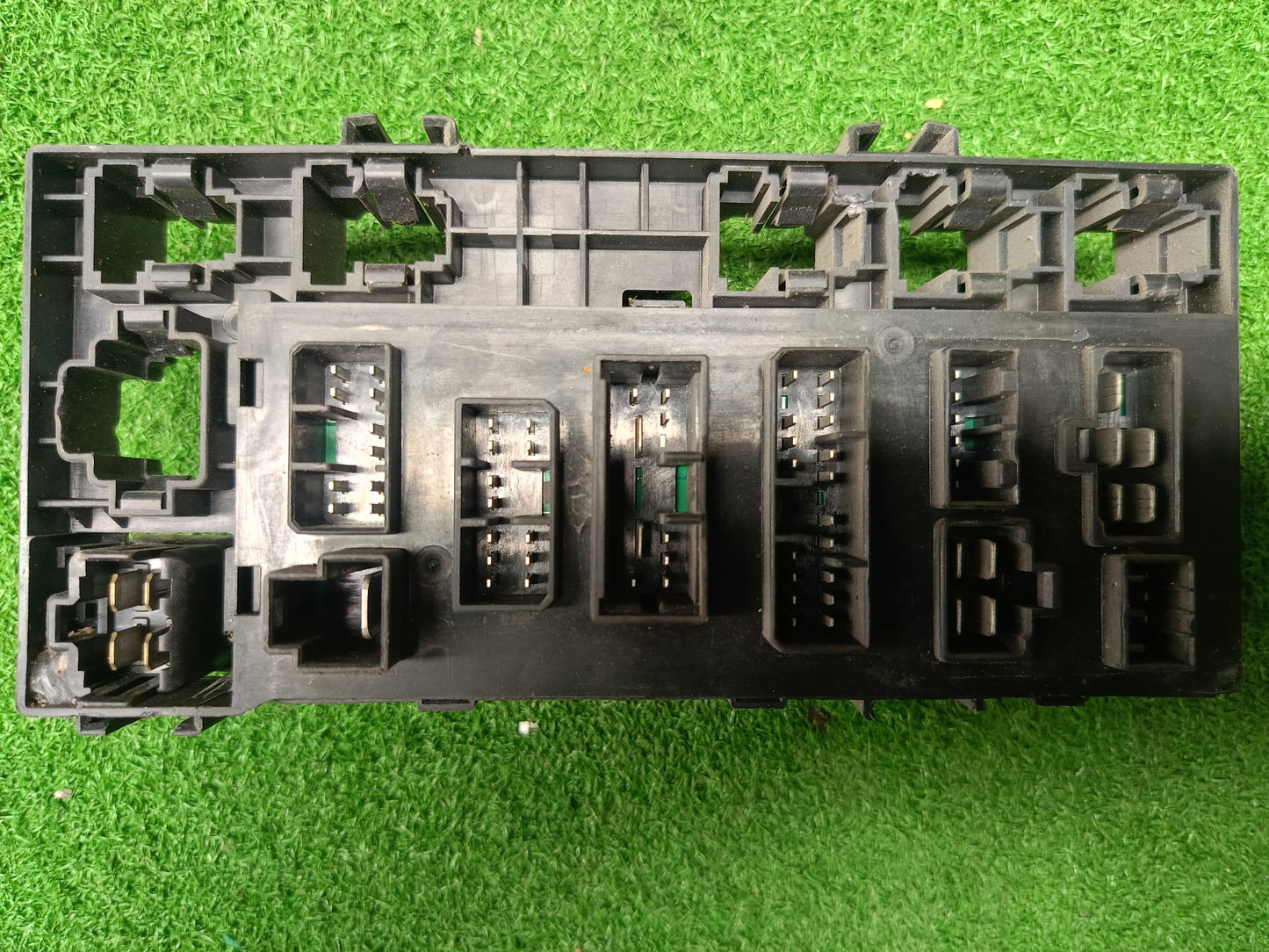 PROTON WAJA CAMPRO FUSE BOX ECU (PW547852)