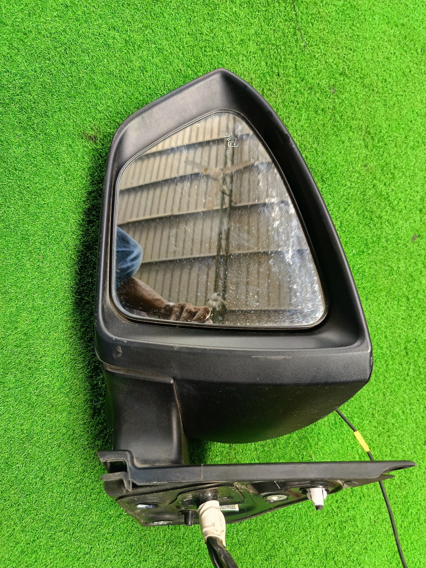 TOYOTA RUSH F800 SIDE MIRROR LH NEW 9WIRE BLACK (SM10005)