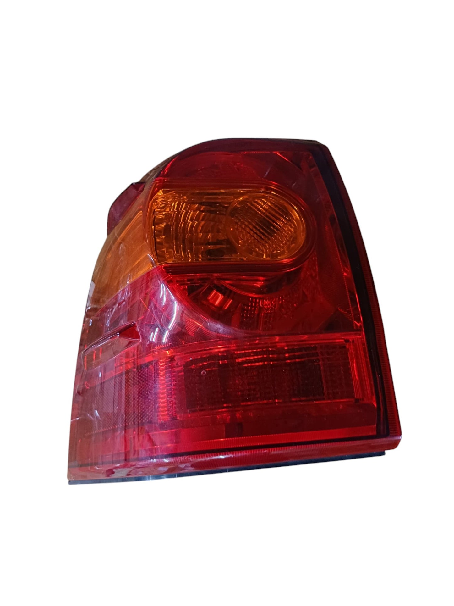 TOYOTA LANDCRUISER LC200 OUTER TAIL LAMP LH (U) [TL00198]