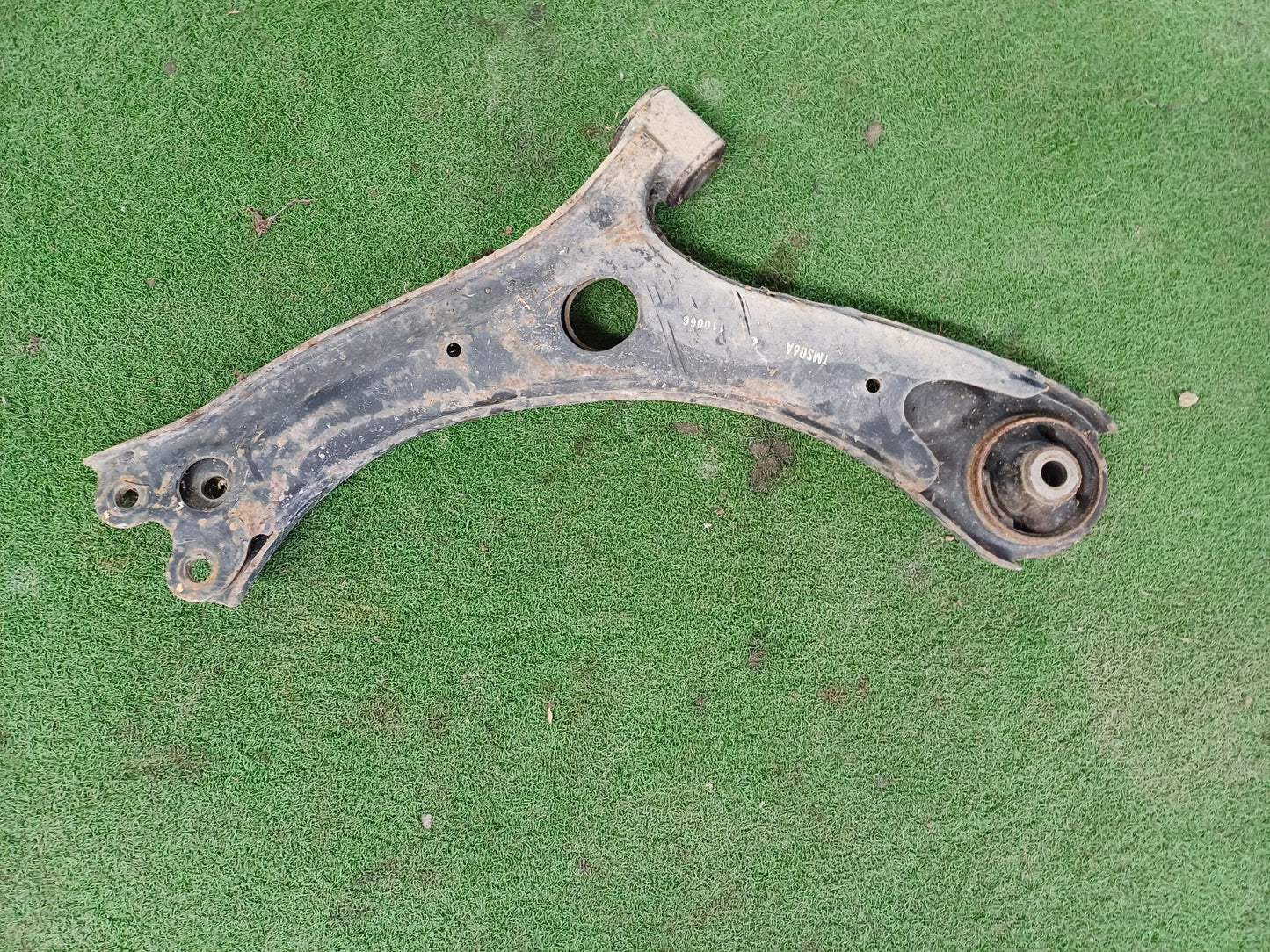 HONDA CITY LOWER ARM LH (U) [LAM046]