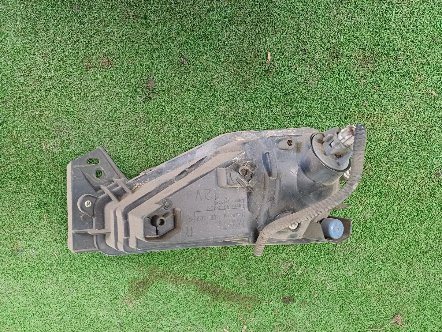 TOYOTA FORTUNER TAIL LAMP (U) [TL00204]