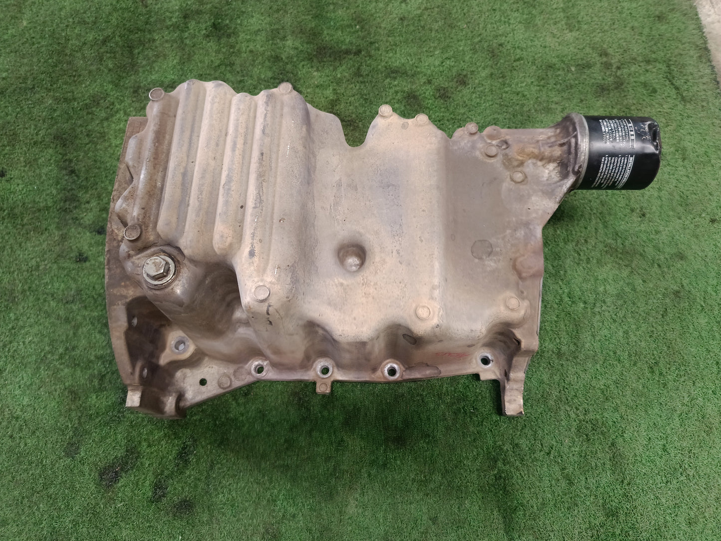 PERODUA ARUZ OIL SUMP (OSP00023)