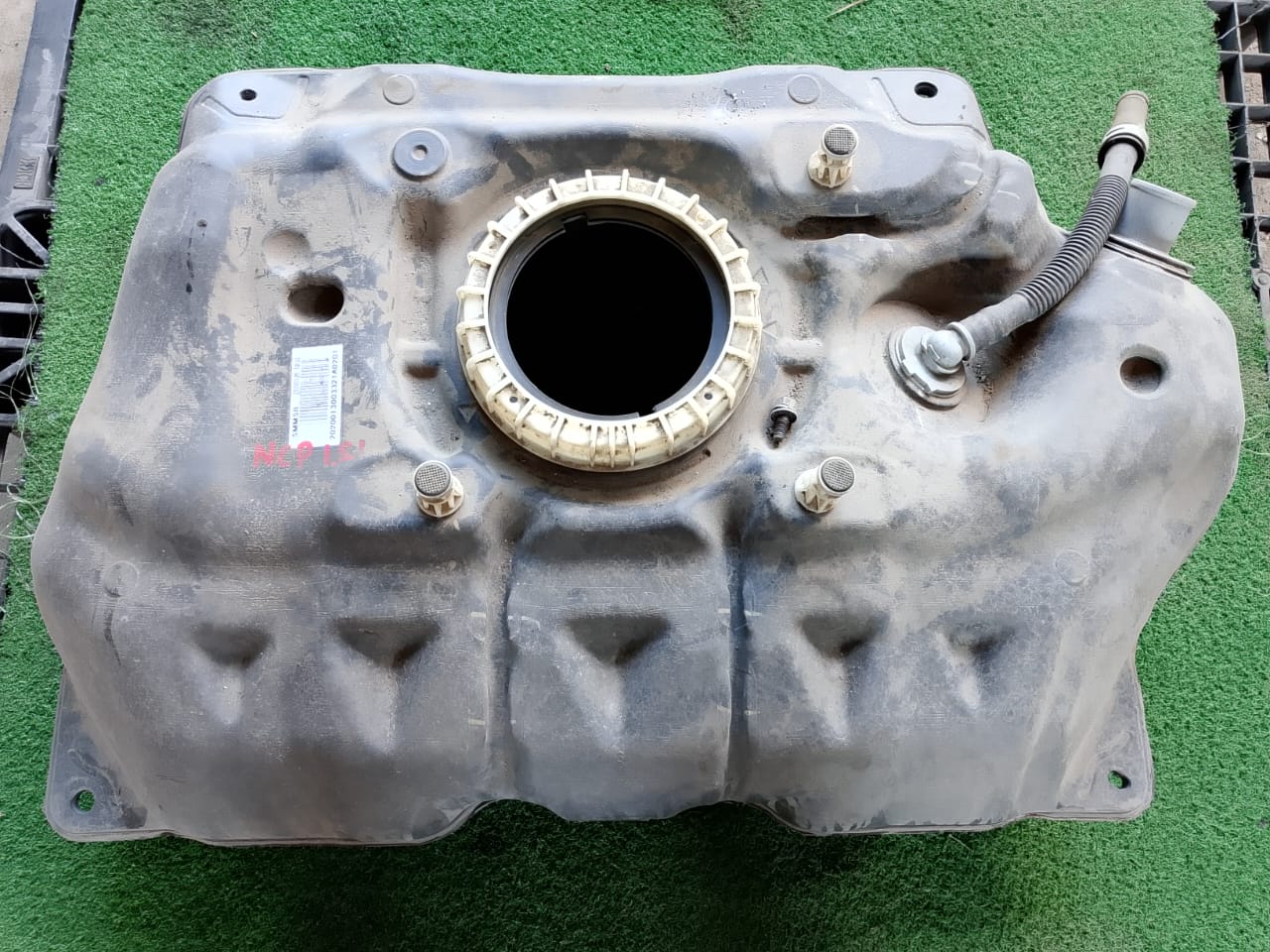 TOYOTA VIOS NCP151 FUEL TANK (FT00023)