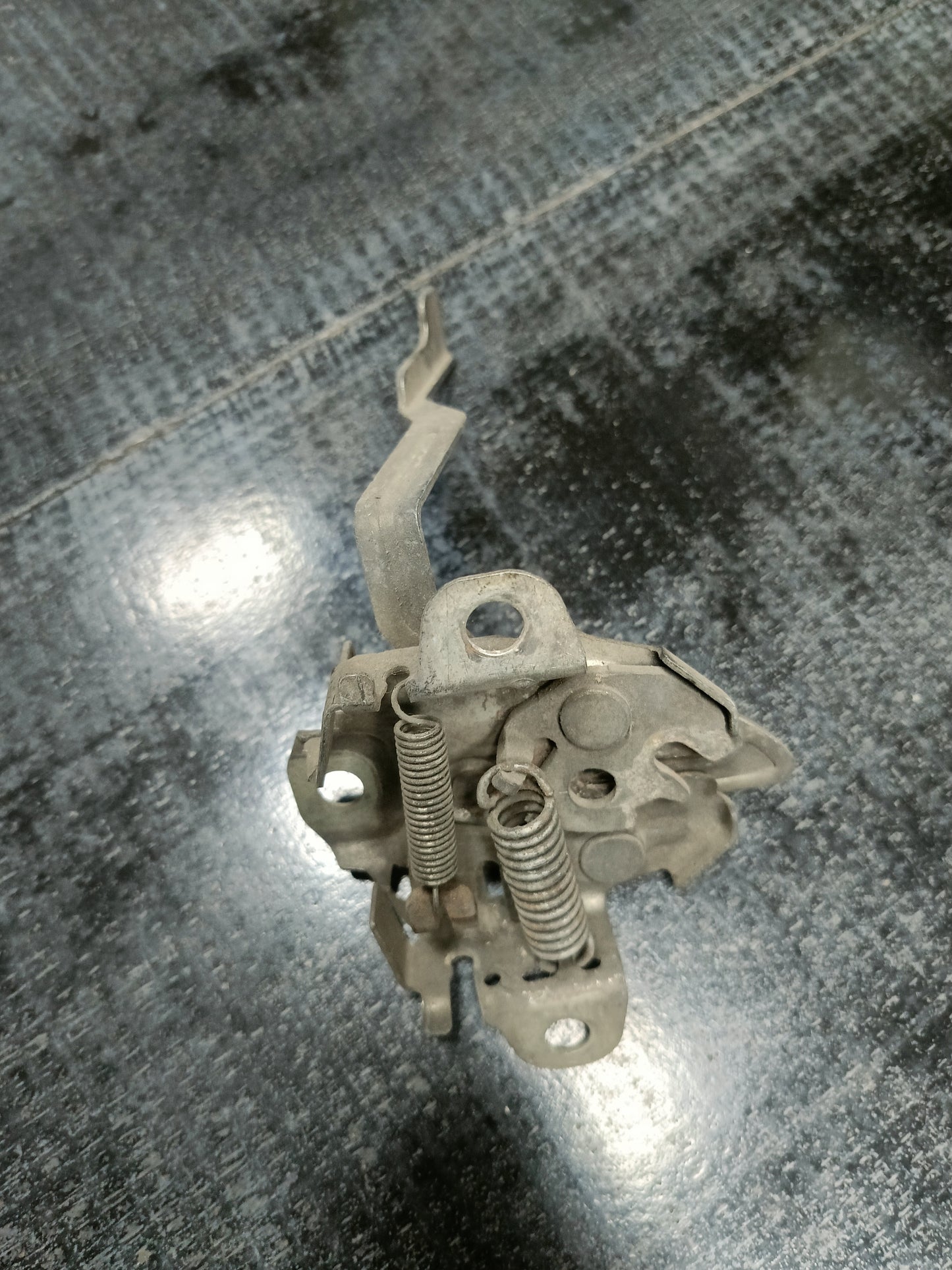 PERODUA MYVI FRONT BONNET LOCK BL00007