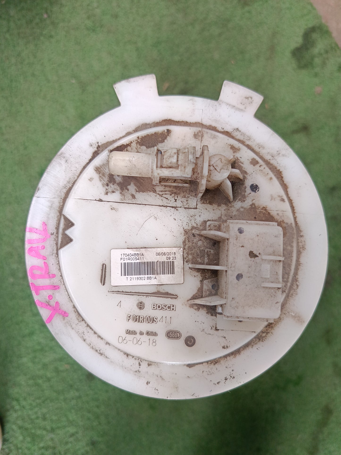 NISSAN X-TRAIL FUEL PUMP (F01R00S411)