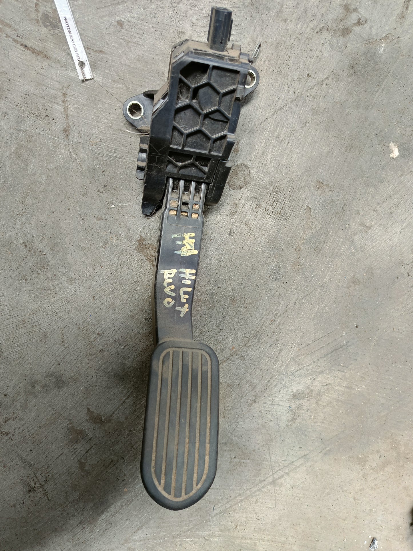 TOYOTA HILUX REVO PEDAL SENSOR (78110-KK011)