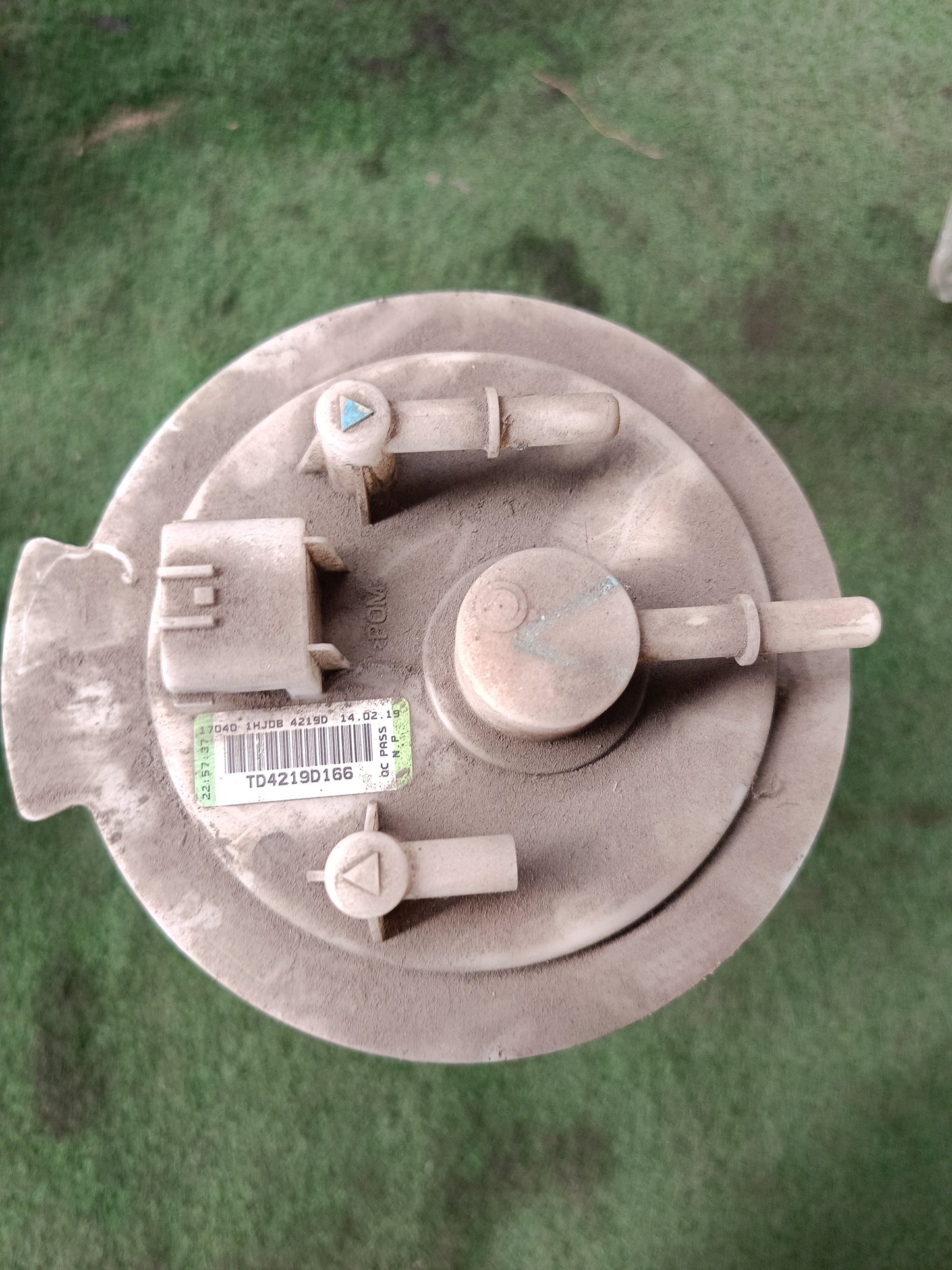 PERODUA KELISA FUEL PUMP (17040-1HJDB-4219D)