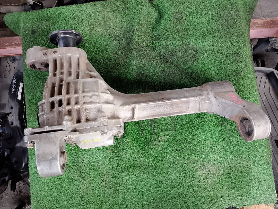 NISSAN NAVARA D40 FRONT AXLE (FA00002)