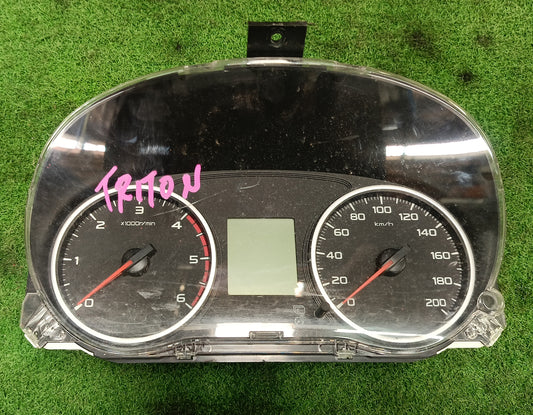 MITSUBISHI TRITON METER MT (8100B975)