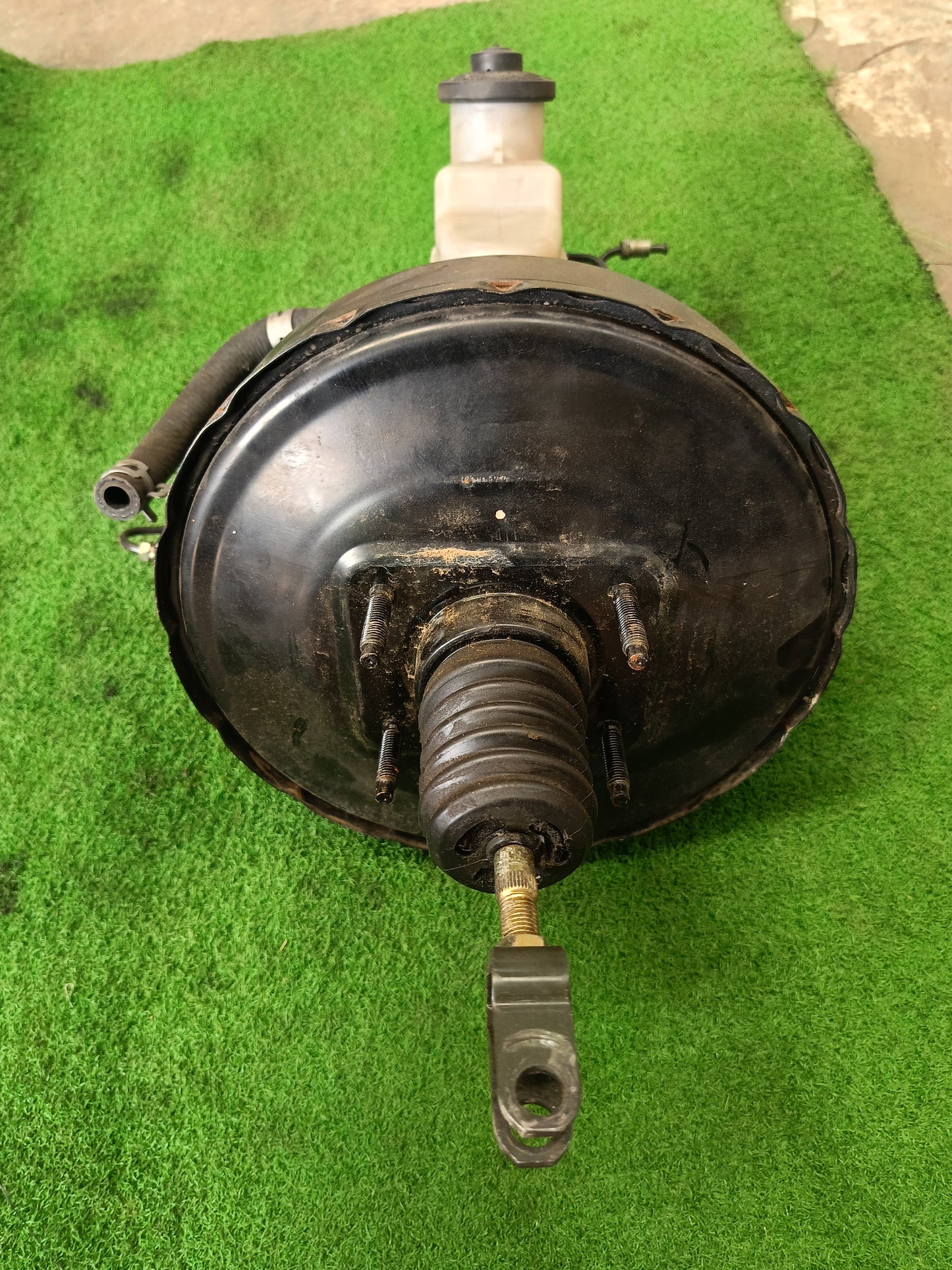 TOYOTA HILUX VIGO BRAKE BOOSTER (131010-13940)
