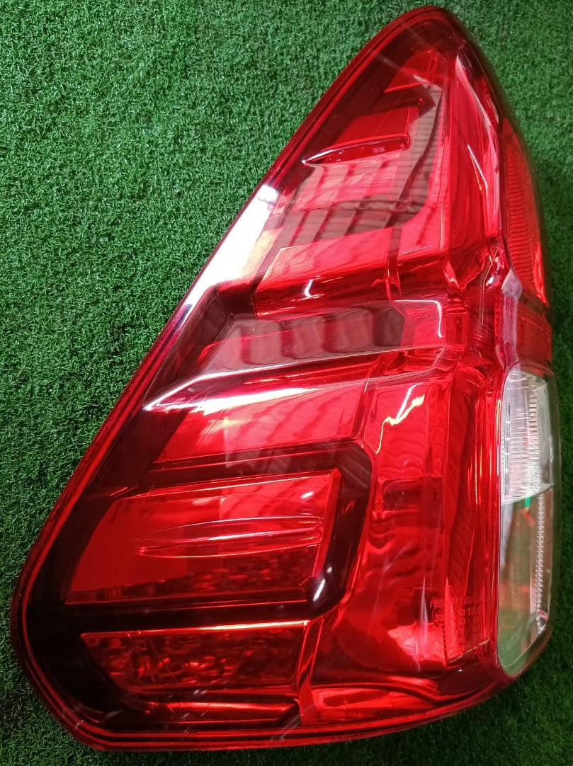 TOYOTA HILUX REVO (GUN125) 2015 2/4DOOR TAIL LAMP LEFT (TYN07L-4036A-LNND)