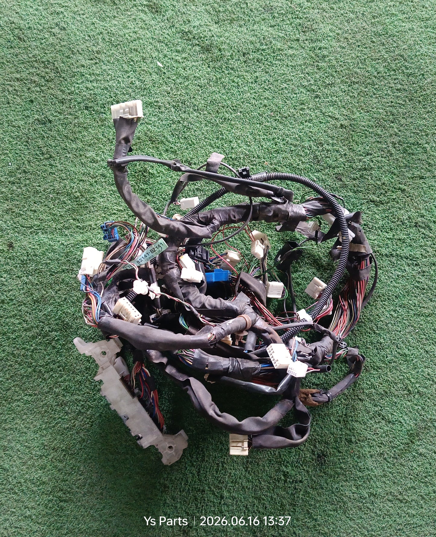 PERODUA MYVI FUSE BOX WIRING (82141-BZ141) (FUSE BOX)