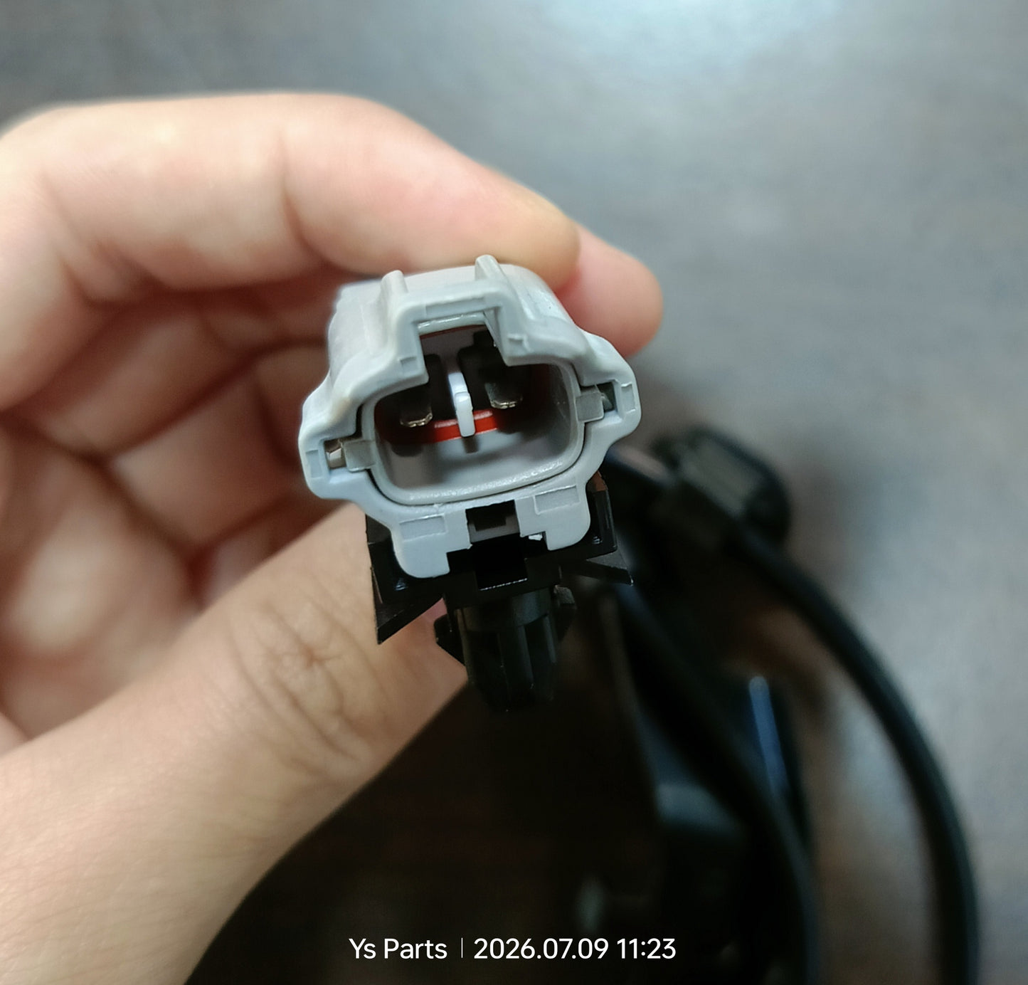 TOYOTA HILUX REVO GUN126/GUN125 ABS SENSOR RRH NEW (89545-0K240)