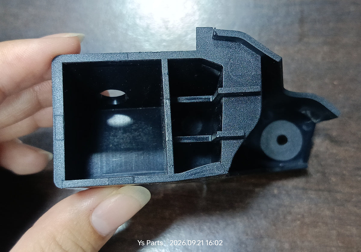 PERODUA BEZZA 2020 HEAD LAMP BRACKET RH (NEW) (HLB001)