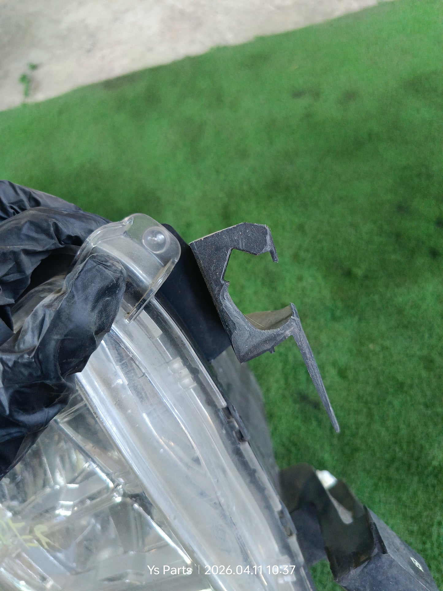 MITSUBISHI XPANDER HEAD LAMP RH (HL0140) (PATAH KAKI)
