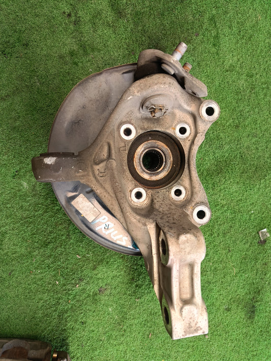 TOYOTA PRIUS KNUCKLE ARM RH (KA086)