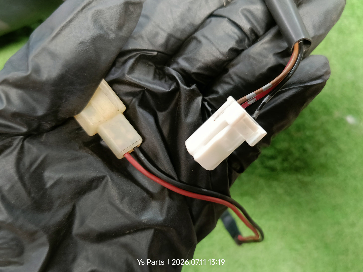 NISSAN ALMERA SIDE MIRROR LH 3/5 WIRE BROWN (SM10041)