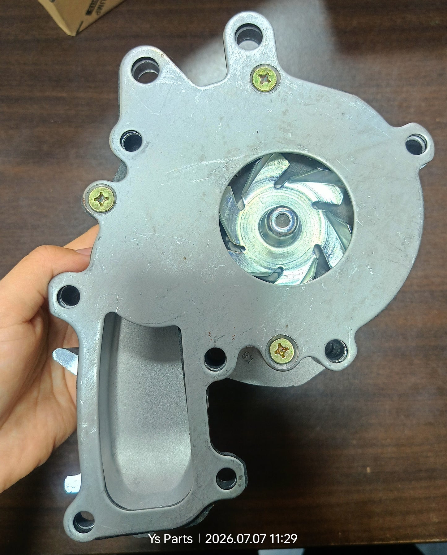 TOYOTA HILUX VIGO (KUN26) 2011 WATER PUMP (NEW) (TYN07J-3694C-NNND)