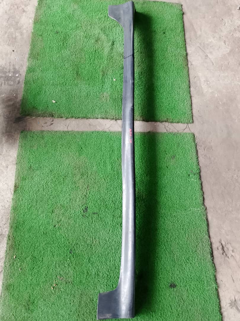TOYOTA COROLLA ALTIS SIDE SKIRT LH (SS018)