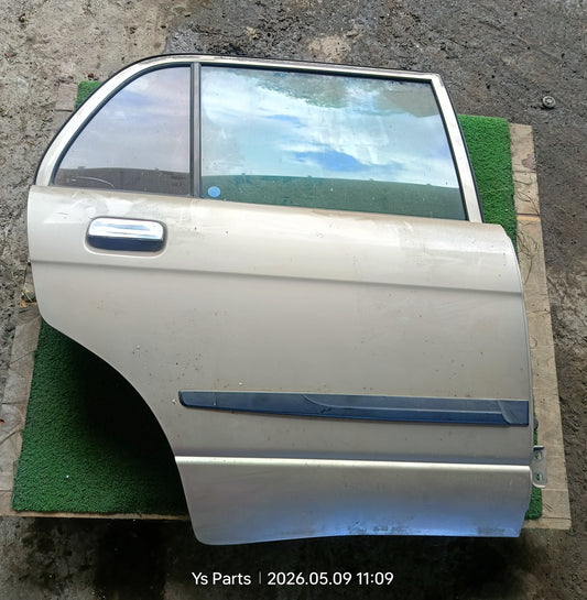 PERODUA KELISA DOOR PANEL RRH COMPLETE BROWN (DP00325)