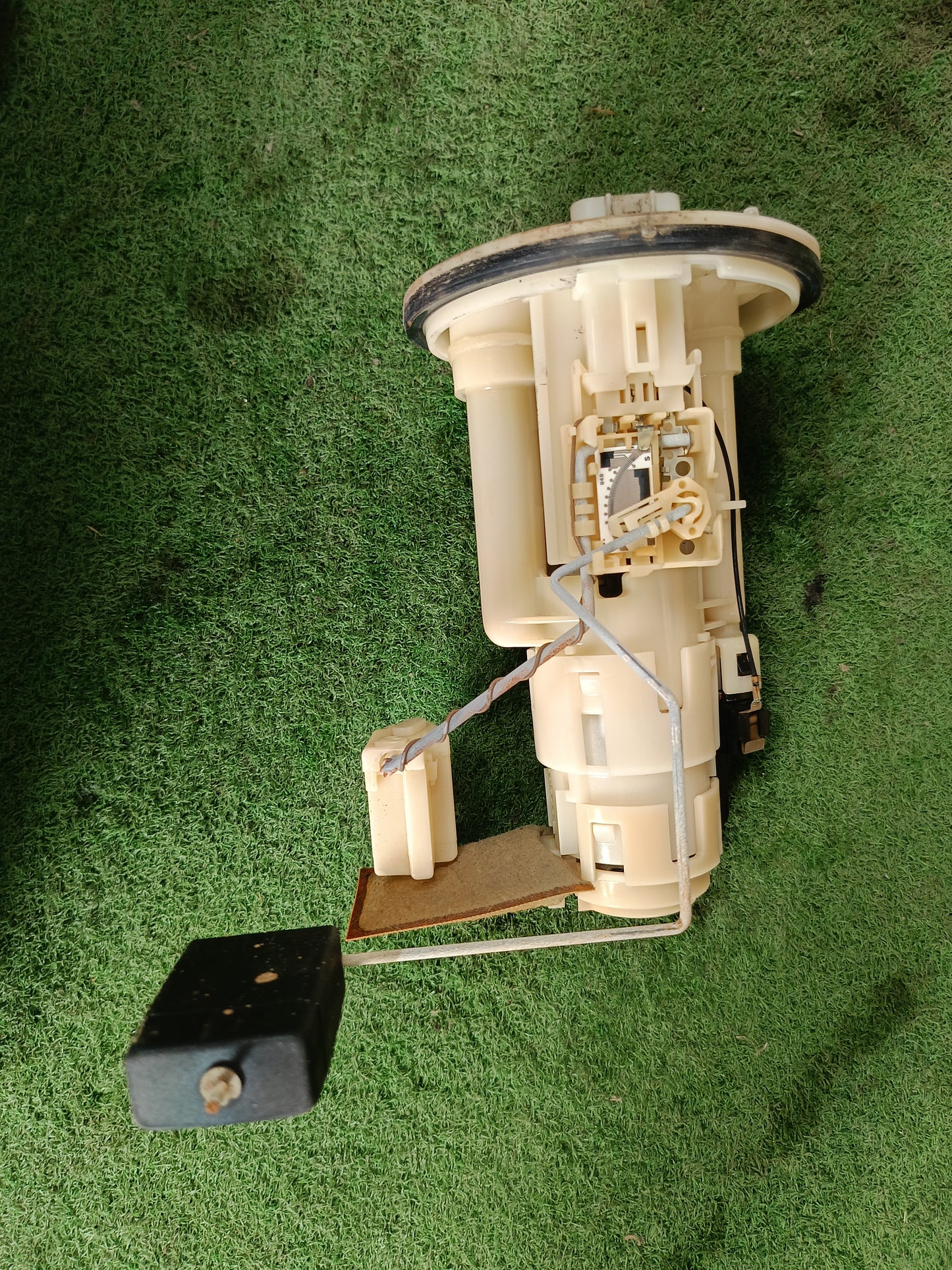 TOYOTA AVANZA FUEL PUMP (23210-BZ080)