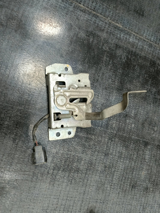 MITSUBISHI OUTLANDER AIRTREX FRONT BONNET LOCK (BL00036)