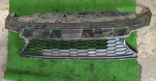 HONDA JAZZ FRONT BUMPER LOWER GRILLE (71115-T5L)