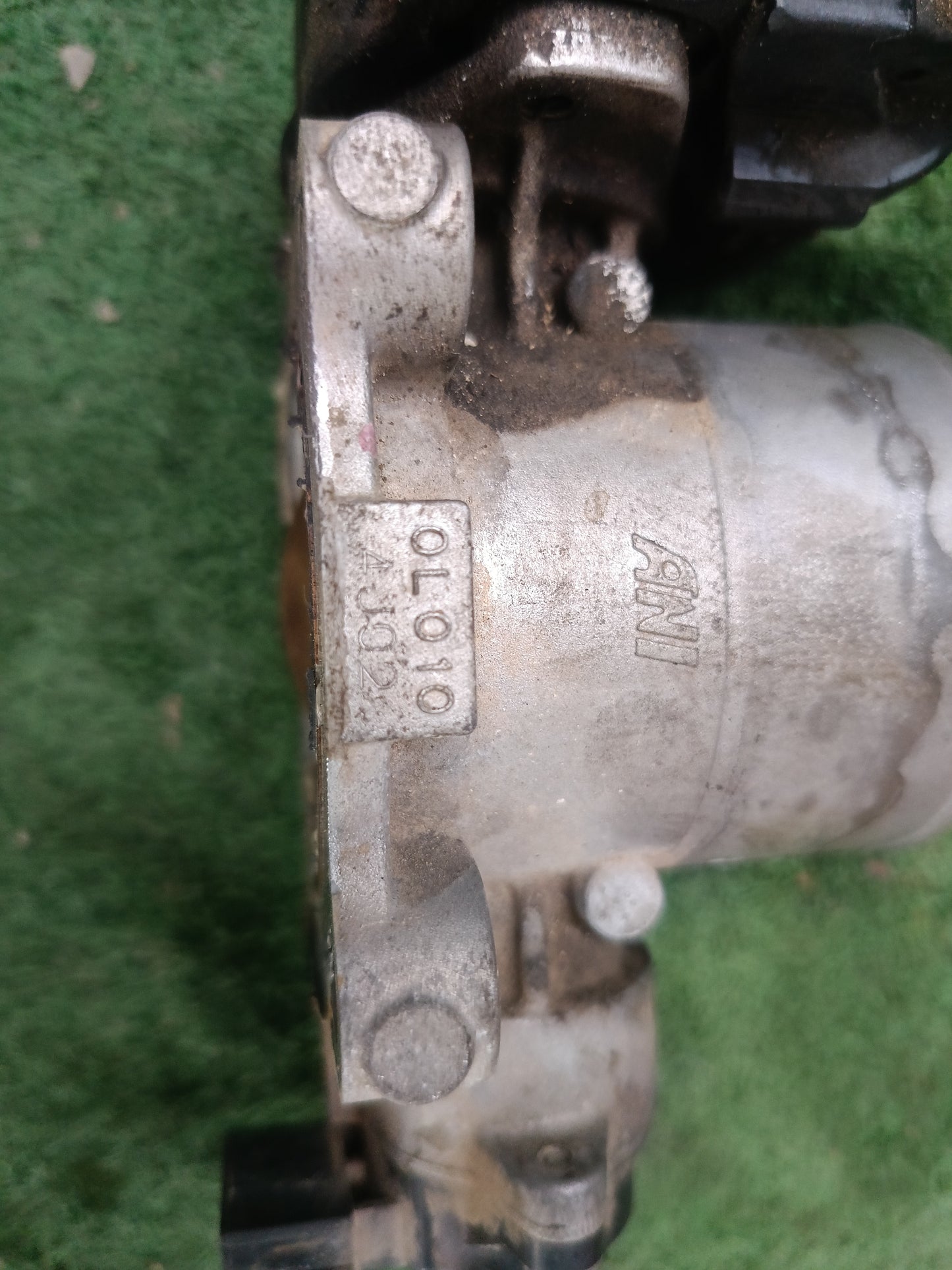 TOYOTA HILUX VIGO VNT 2.5 THROTTLE BODY (0L010-4J02)