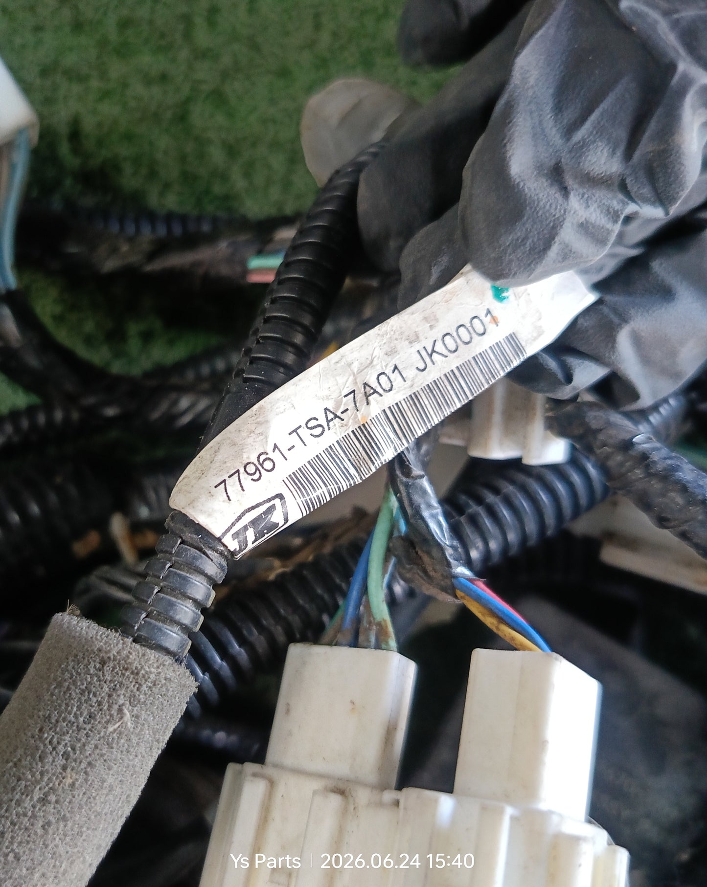 HONDA BRV AT REAR WIRING (77961-TSA-7A01)