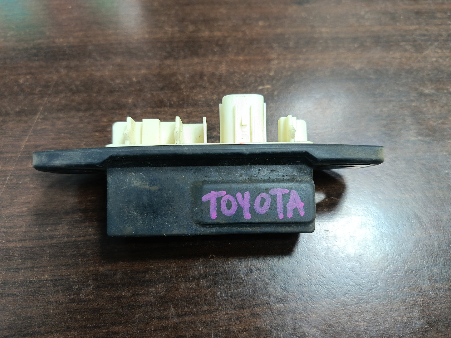 TOYOTA C-HR TAILGATE HANDLE (15D356)