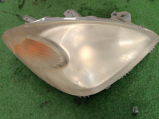 TOYOTA AVANZA HEAD LAMP RH (HL0091)