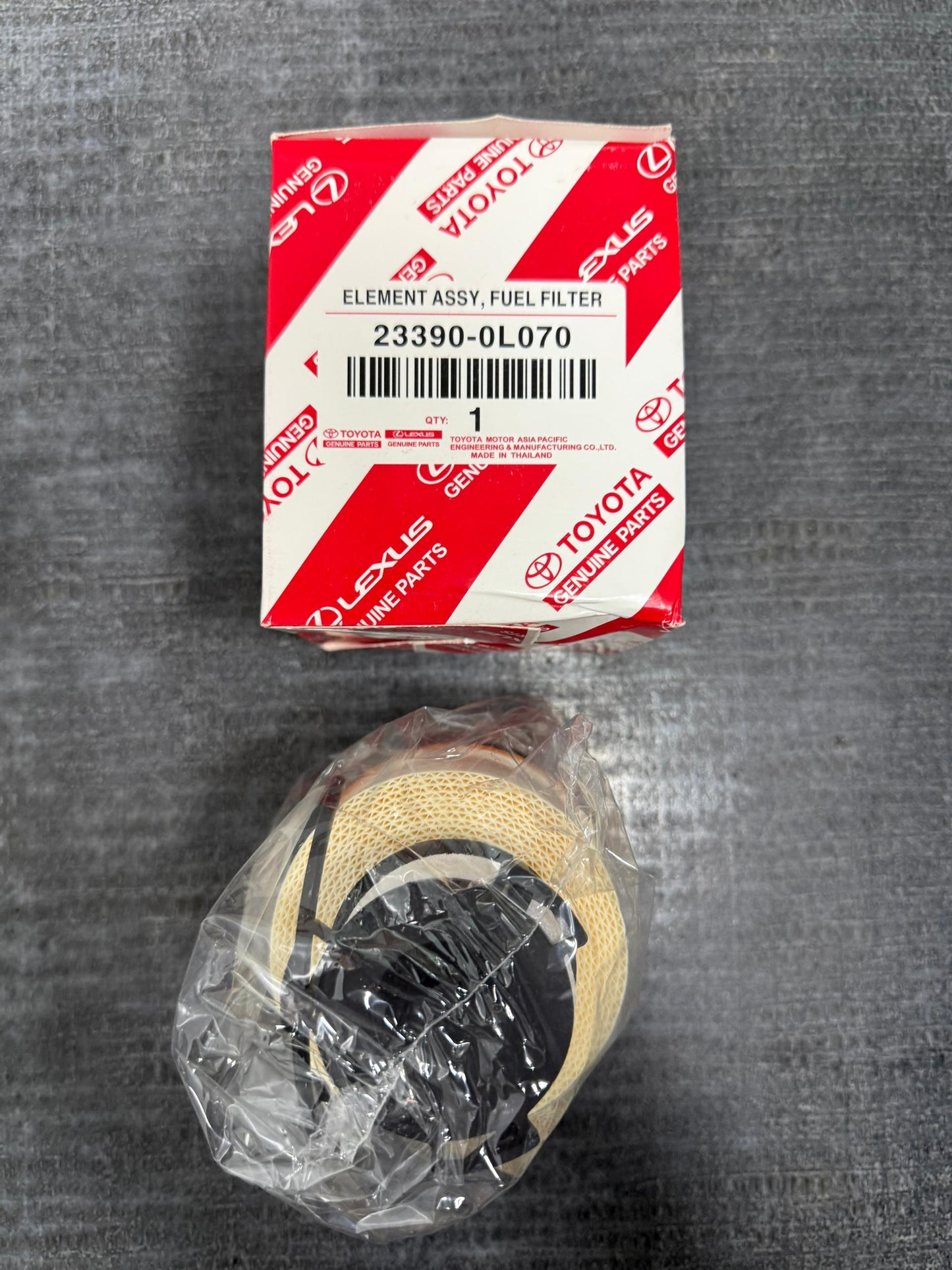 TOYOTA HILUX REVO FUEL FILTER (23390-0L070)