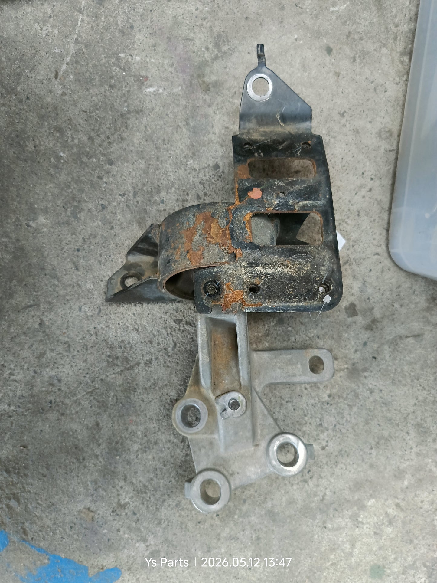 PERODUA AXIA GEARBOX MOUNTING (EM0080)
